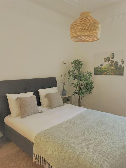 Charming Apartment With Pateo - Rituals&Routines Lisbon Luaran gambar
